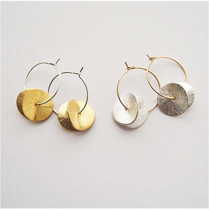Two Wavy Disc Hoops - Rock Paper Scissors